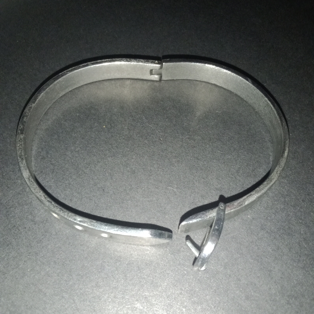 Bracelet Stack - Picture 9 of 9